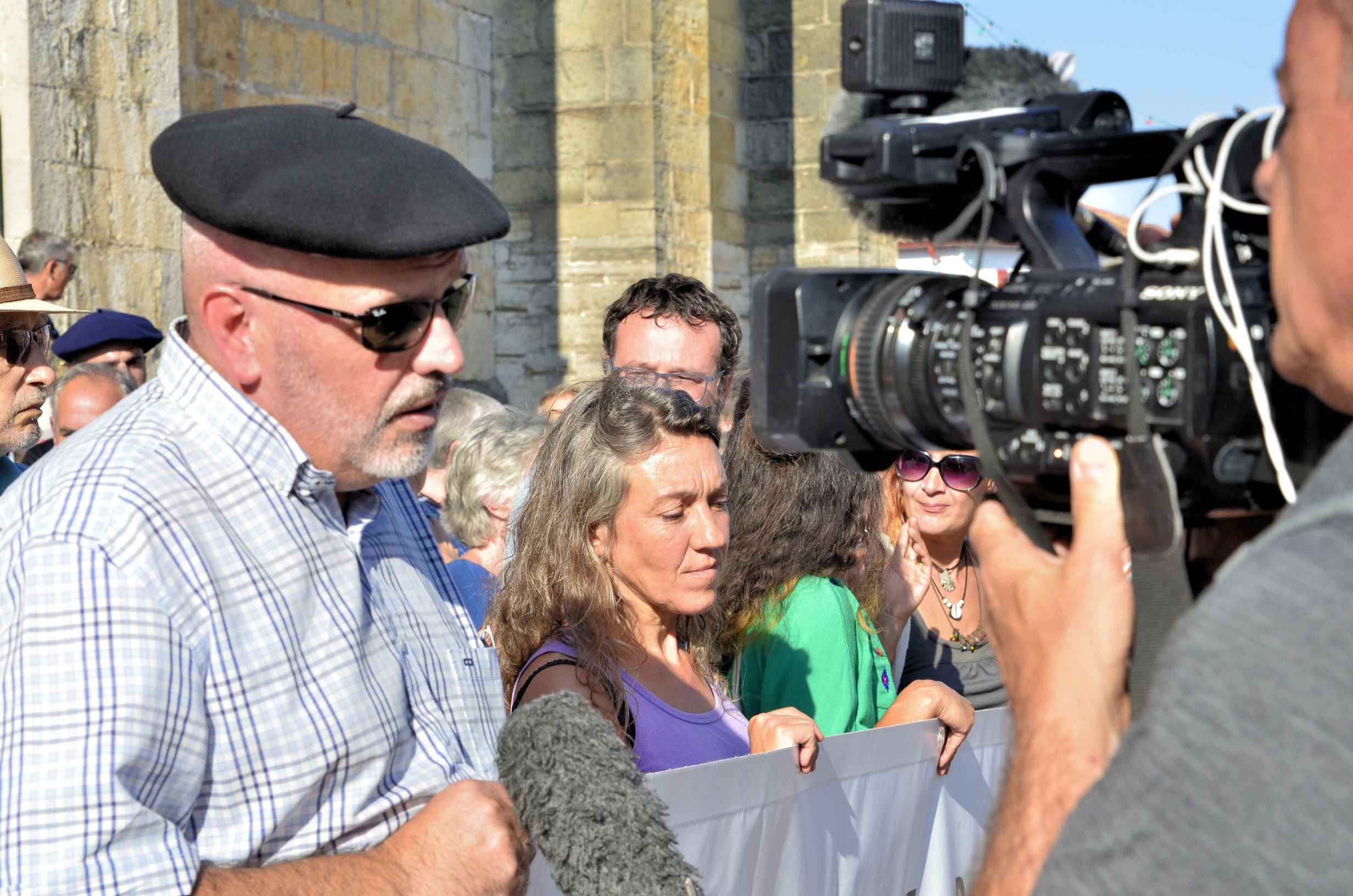 <br />
<b>Notice</b>:  Undefined variable: titre in <b>/var/www/vhosts/bidasoa-etorkinekin.org/httpdocs/views/urrugne.view.php</b> on line <b>28</b><br />
